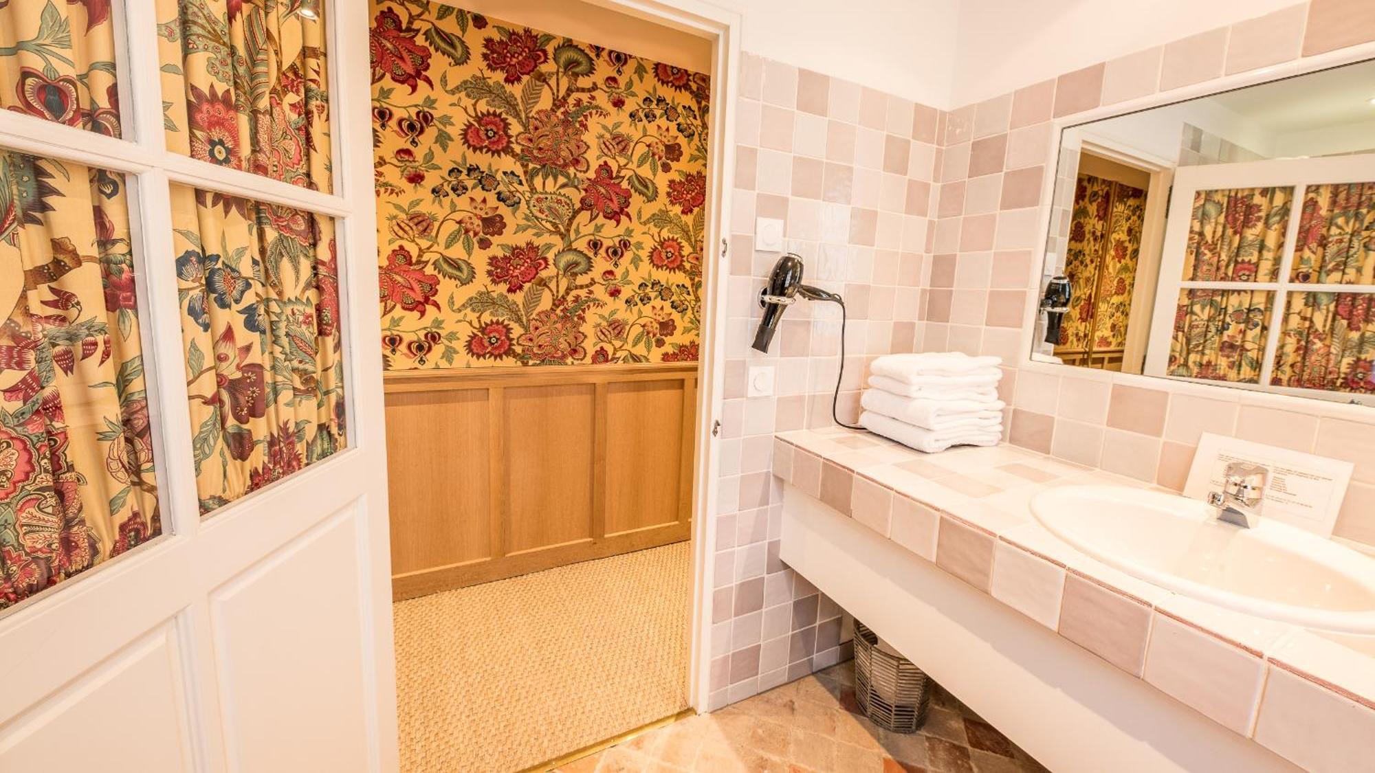 Le Champ Des Oiseaux Hotel & Spa Troyes Bagian luar foto