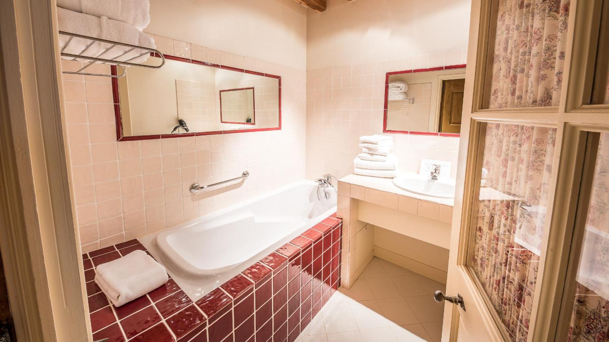 Le Champ Des Oiseaux Hotel & Spa Troyes Bagian luar foto