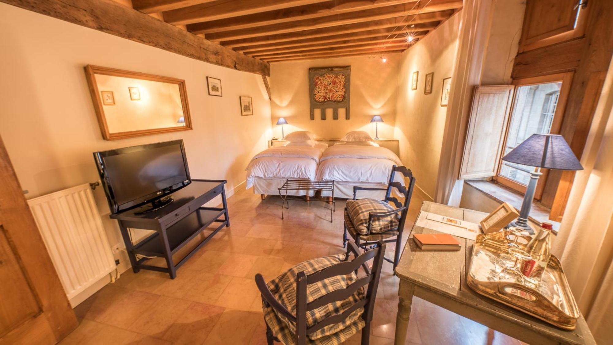 Le Champ Des Oiseaux Hotel & Spa Troyes Bagian luar foto