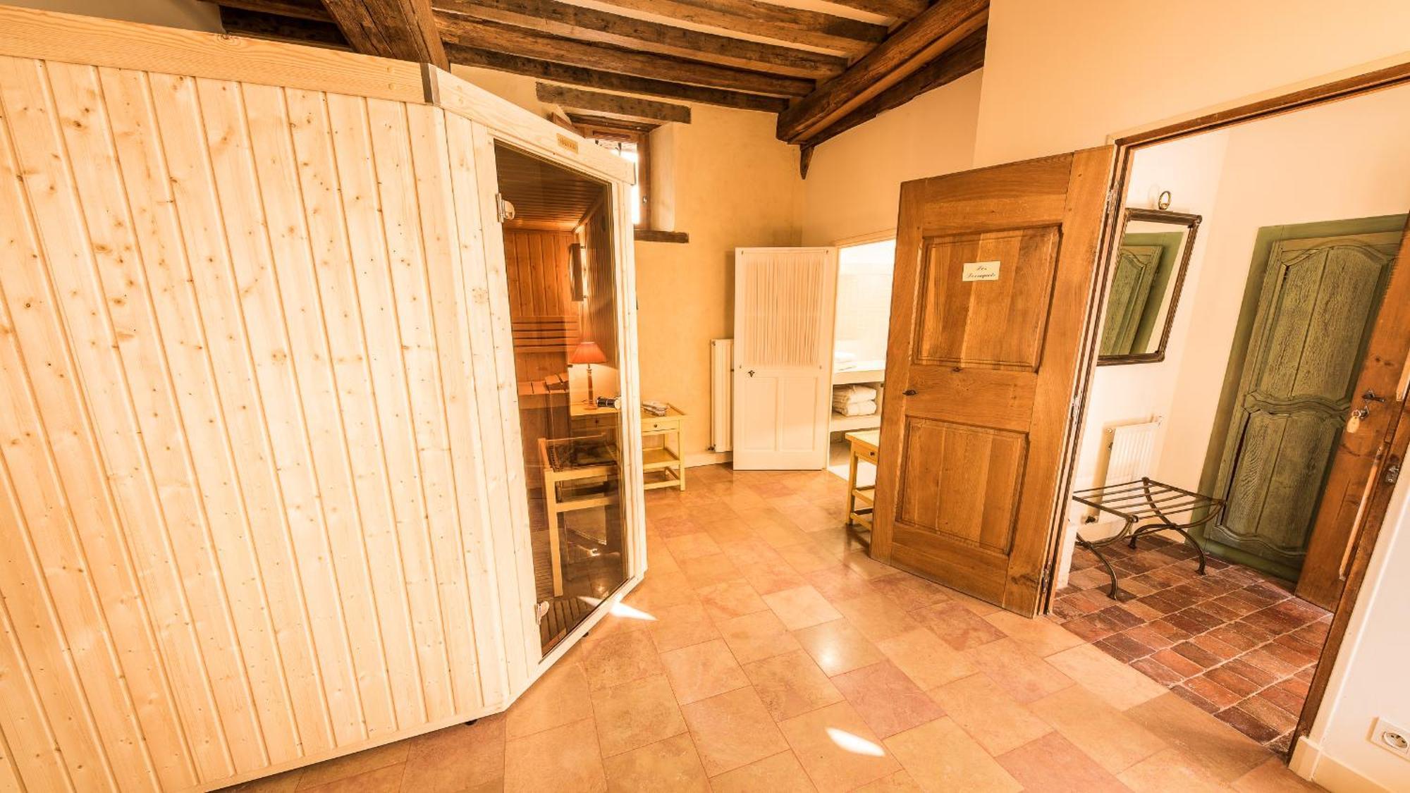Le Champ Des Oiseaux Hotel & Spa Troyes Bagian luar foto